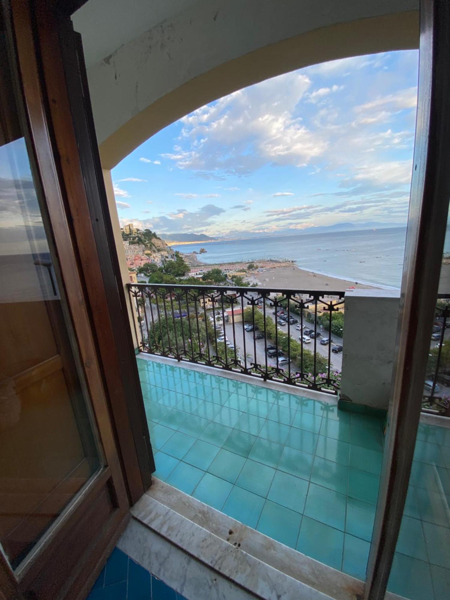 Casa Di Luisa Apartment Vietri sul Mare Exterior photo